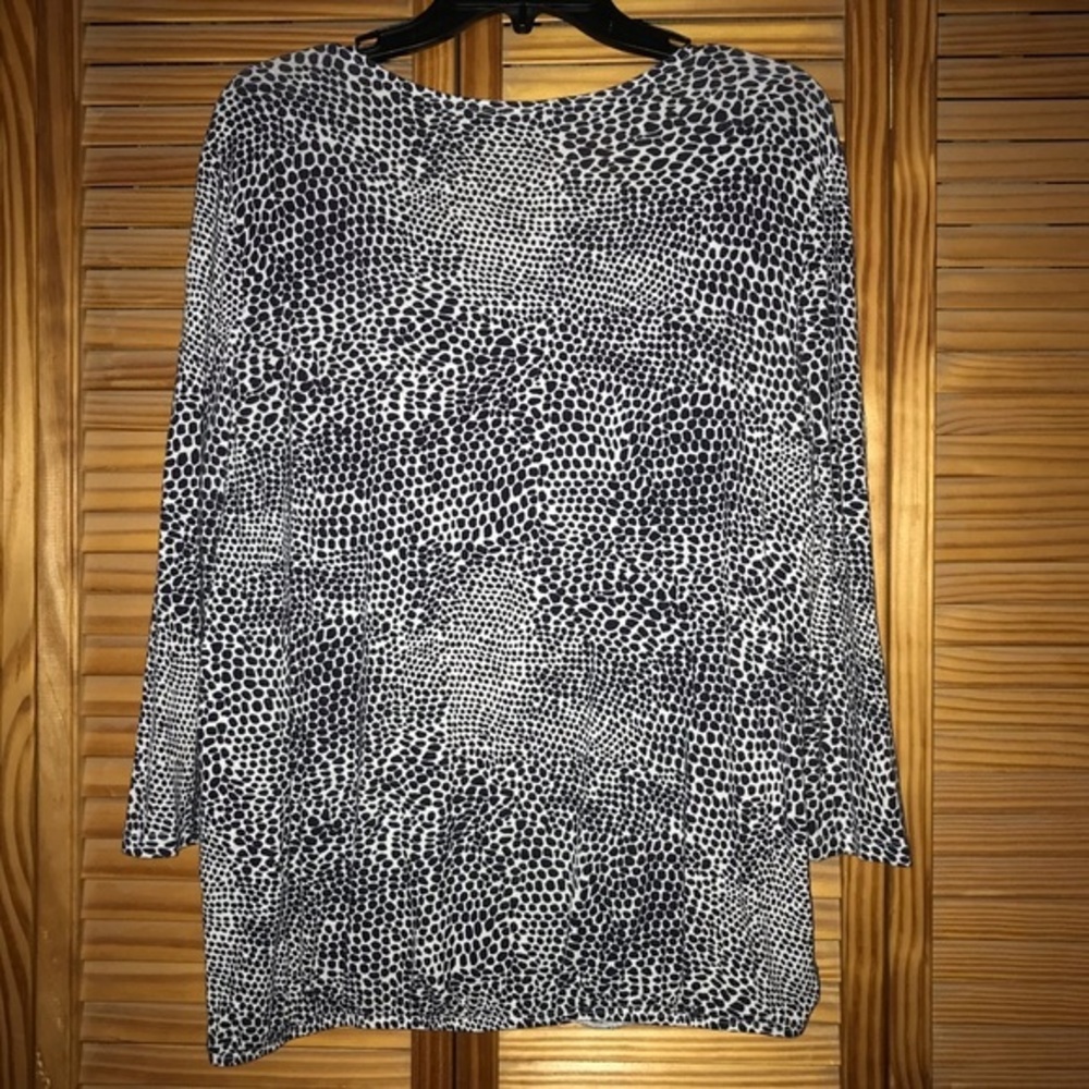 Croft&Barrow 3/4 Sleeve Black and White Top - Picture 2 of 7